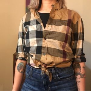 Burberry Button Up Shirt sz Small